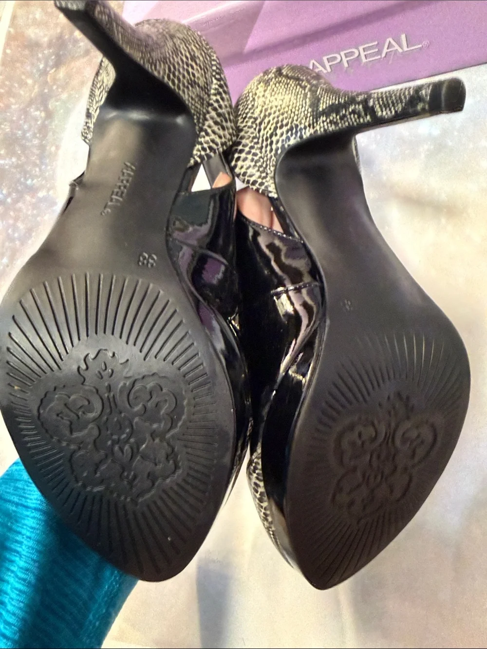 Xappeal Black Patent and Gray Snake-Print Pointed Toe Pumps 8